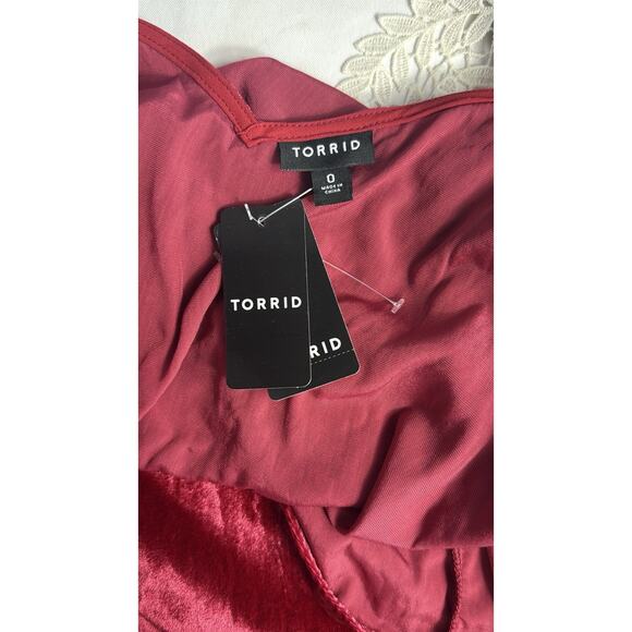 NWT Sophie Red Velvet Cami Jester Red Size 0 - Picture 5 of 8